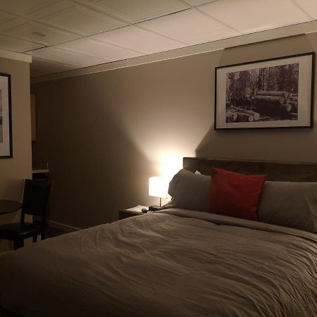 The Cache Hotel And Lodgings 골든 외부 사진
